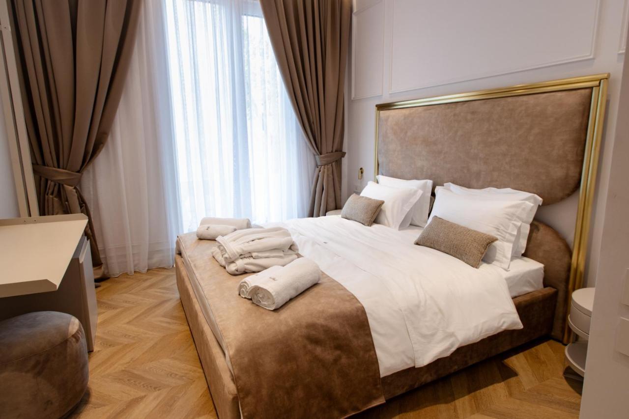 The Crown Boutique Hotel & Spa Тирана Екстериор снимка