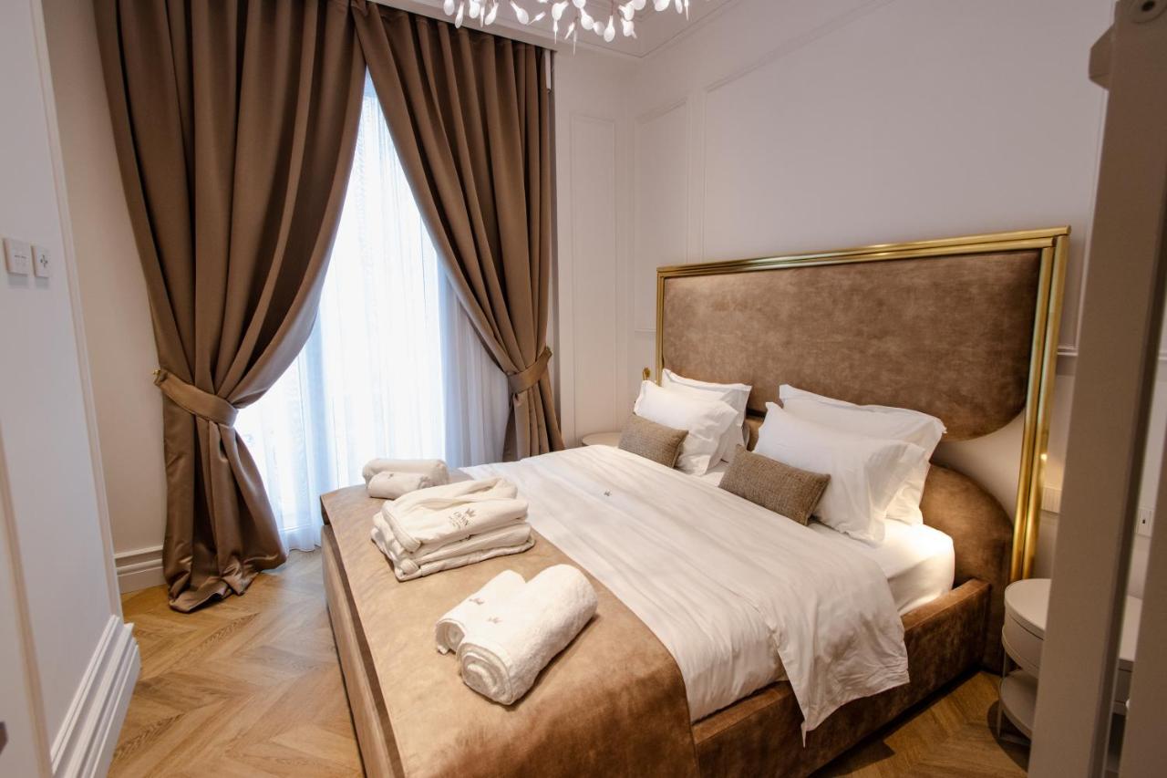 The Crown Boutique Hotel & Spa Тирана Екстериор снимка